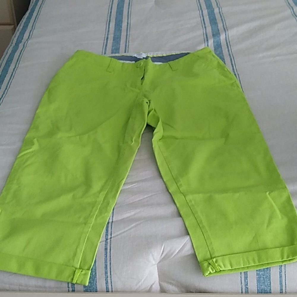 Crown & Ivy ankle pants size 10